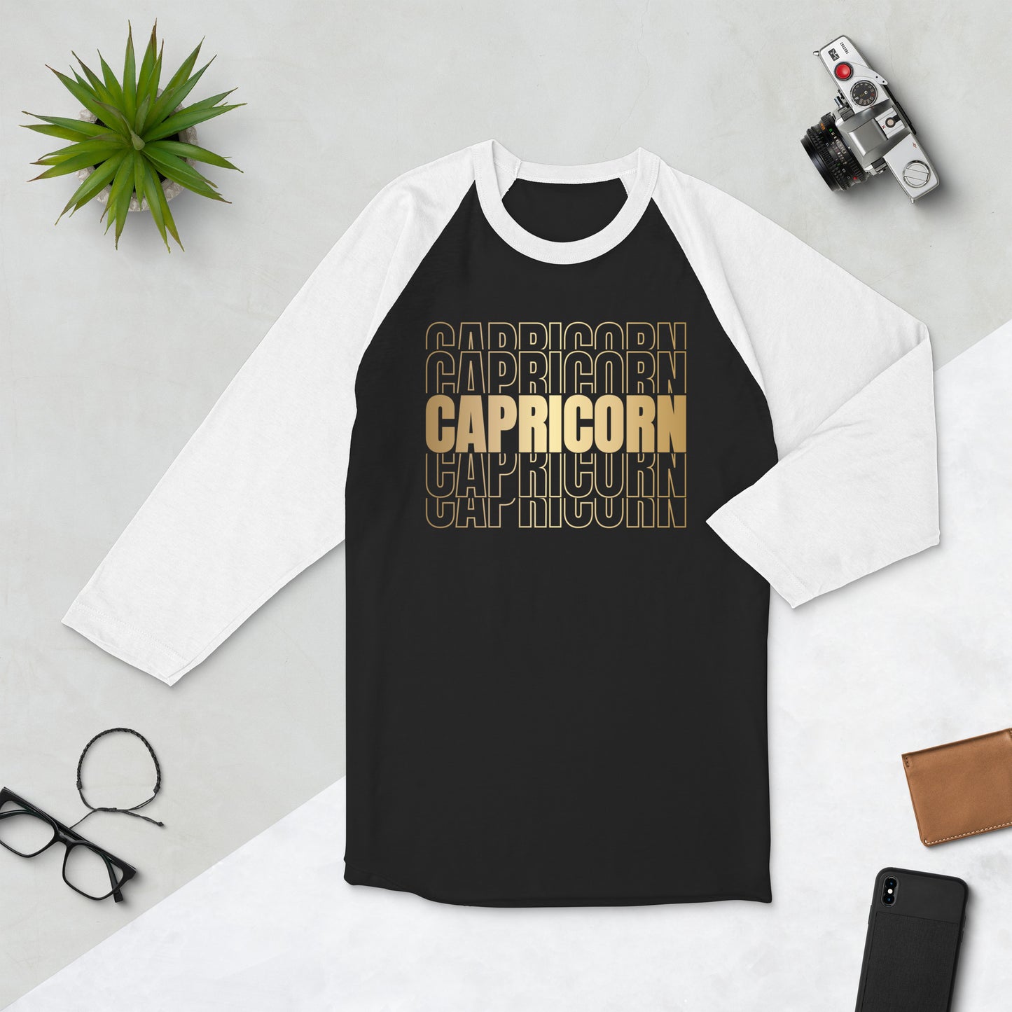 Capricorn 3/4 sleeve raglan shirt