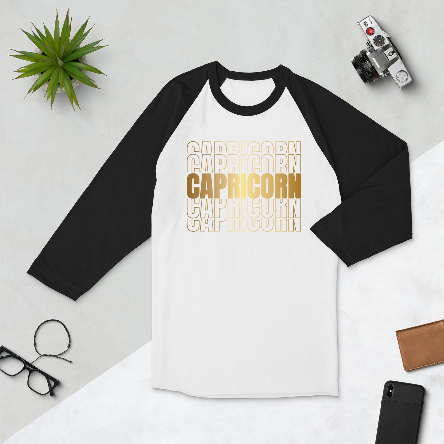 Capricorn 3/4 sleeve raglan shirt